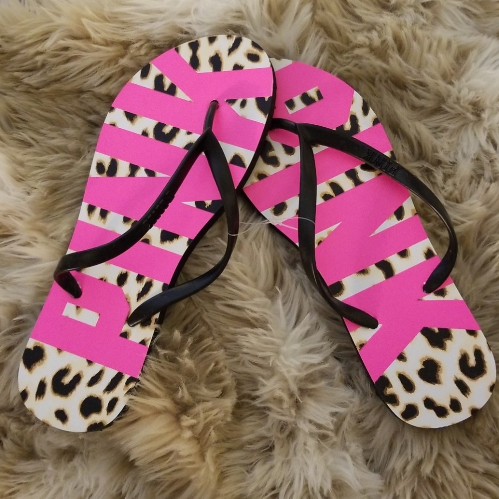 Victoria's Secret PINK Leopared Flip Flops
